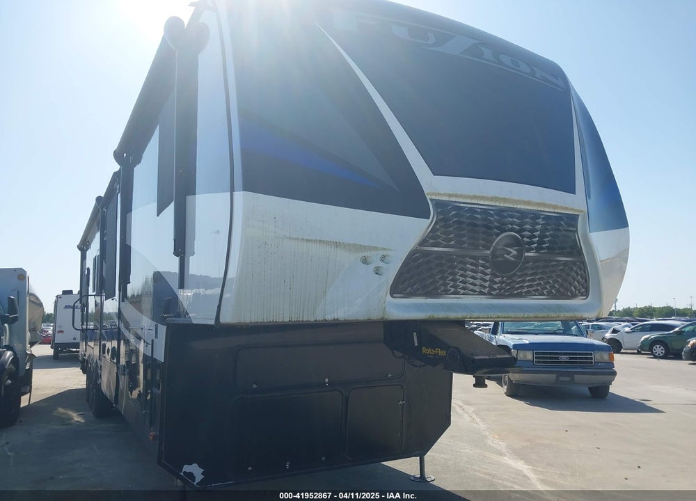 2020 KEYSTONE FUZION 429 VIN: 4YDF42934LF810804