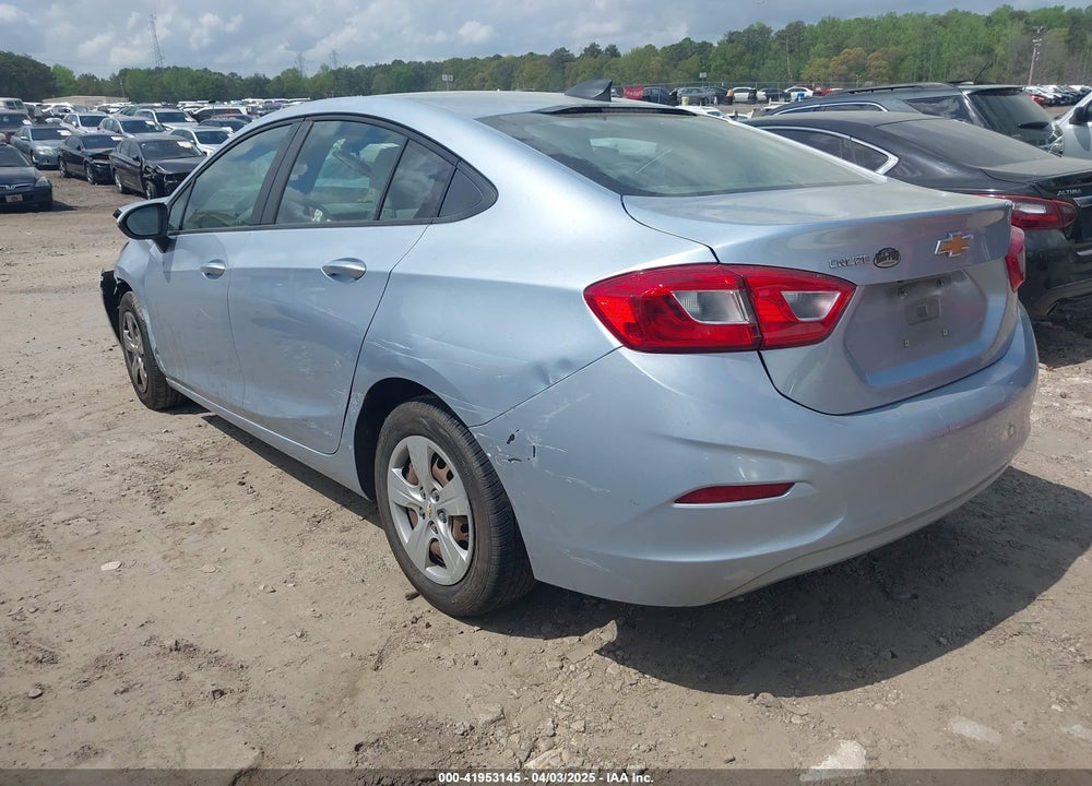 2017 CHEVROLET CRUZE VIN: 1G1BC5SM8H7277388