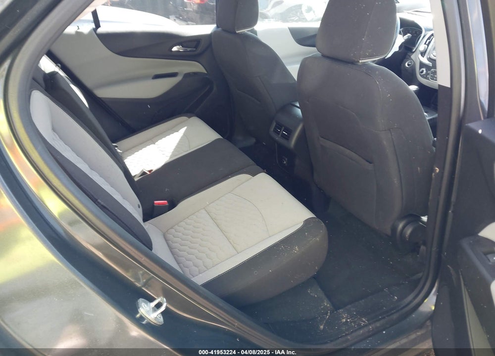 2019 CHEVROLET EQUINOX LT VIN: 2GNAXJEV3K6285823