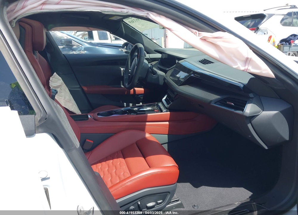 2024 AUDI RS E-TRON GT QUATTRO VIN: WAUBHBFW9R7901734