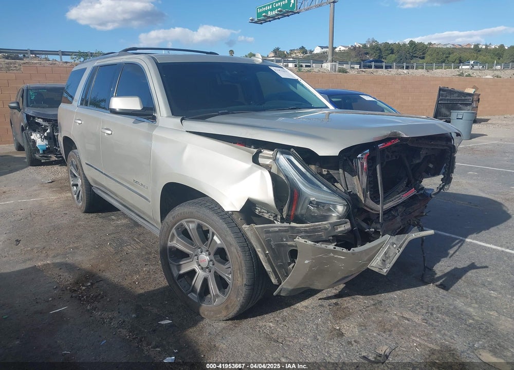 2016 GMC YUKON DENALI VIN: 1GKS2CKJ8GR353297