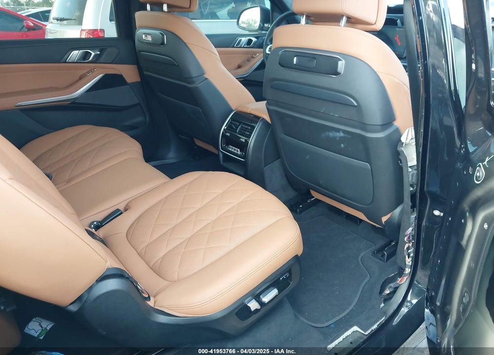 2025 BMW X7 XDRIVE40I VIN: 5UX23EM05S9W80613