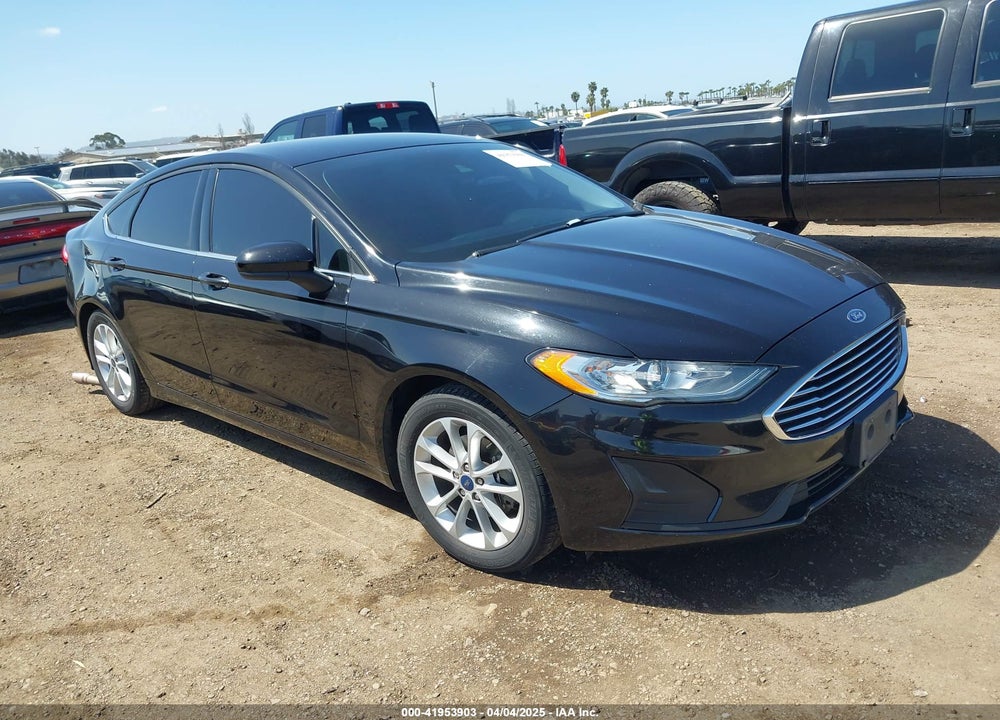 2019 FORD FUSION SE VIN: 3FA6P0HD8KR175506