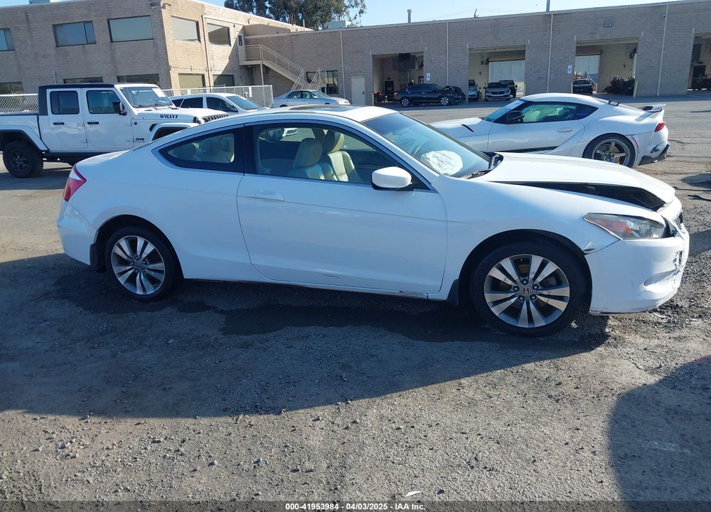 2008 HONDA ACCORD VIN: 1HGCS12898A017001