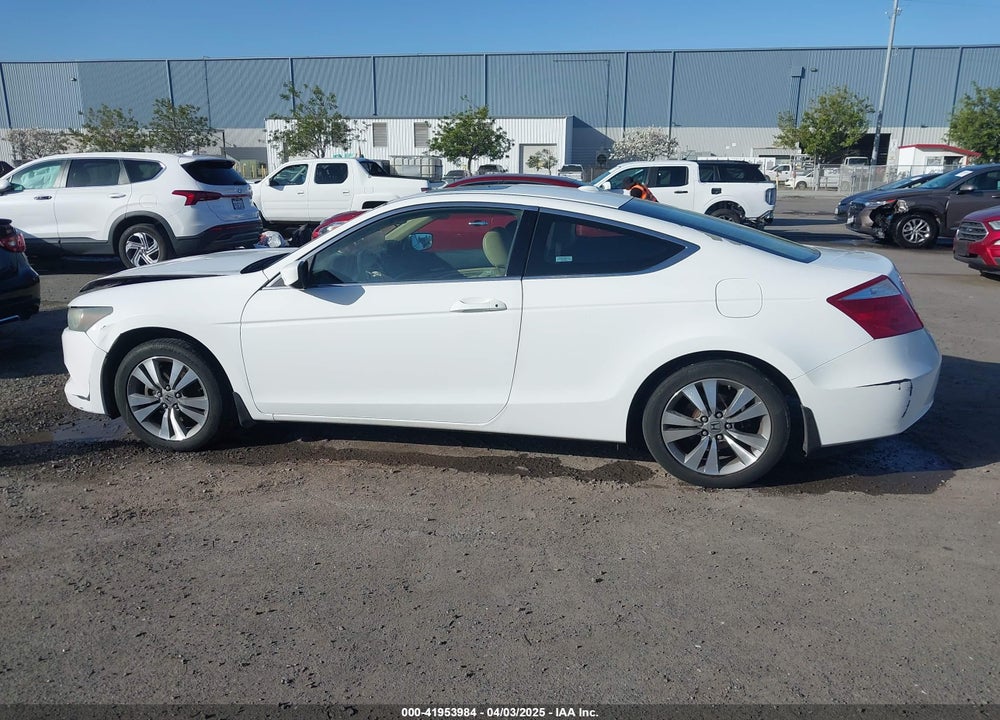 2008 HONDA ACCORD VIN: 1HGCS12898A017001