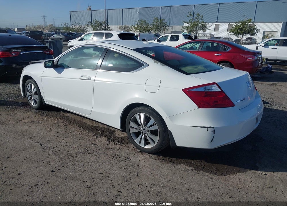 2008 HONDA ACCORD VIN: 1HGCS12898A017001