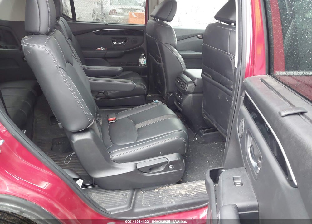 2024 HONDA PILOT VIN: 5FNYG1H53RB042701