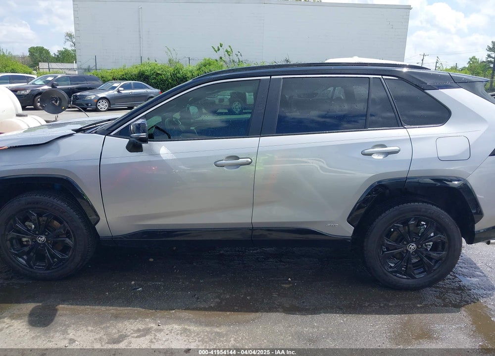 2024 TOYOTA RAV4 HYBRID VIN: JTME6RFV3RJ052080