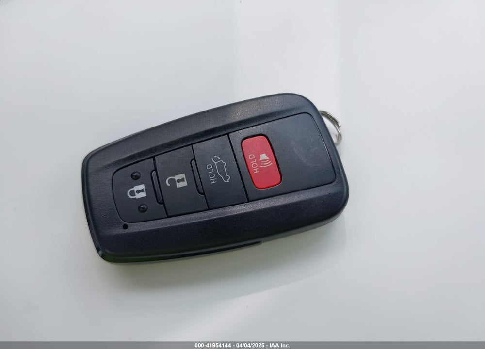2024 TOYOTA RAV4 HYBRID VIN: JTME6RFV3RJ052080