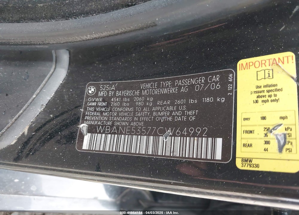 2007 BMW 525I VIN: WBANE53577CW64992