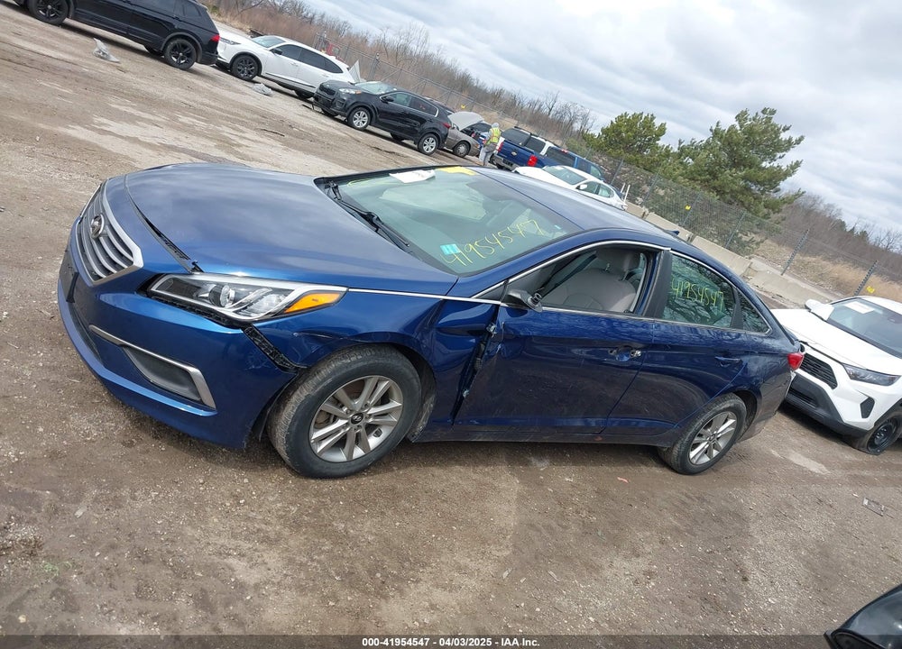 2017 HYUNDAI SONATA VIN: 5NPE24AF1HH507787