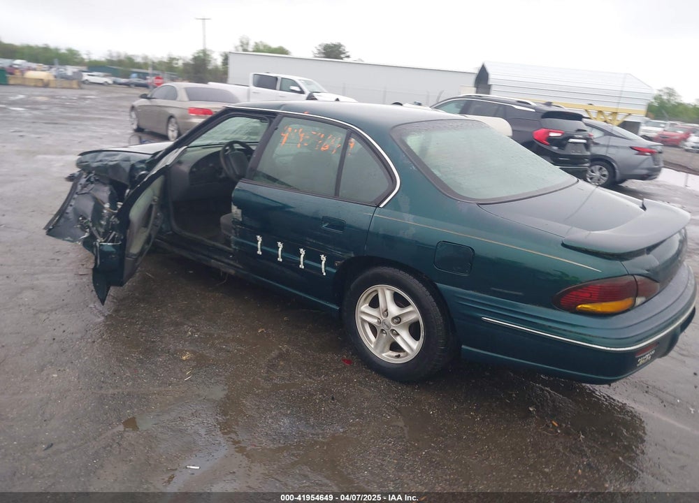 1998 PONTIAC BONNEVILLE VIN: 1G2HX52K8WH214744