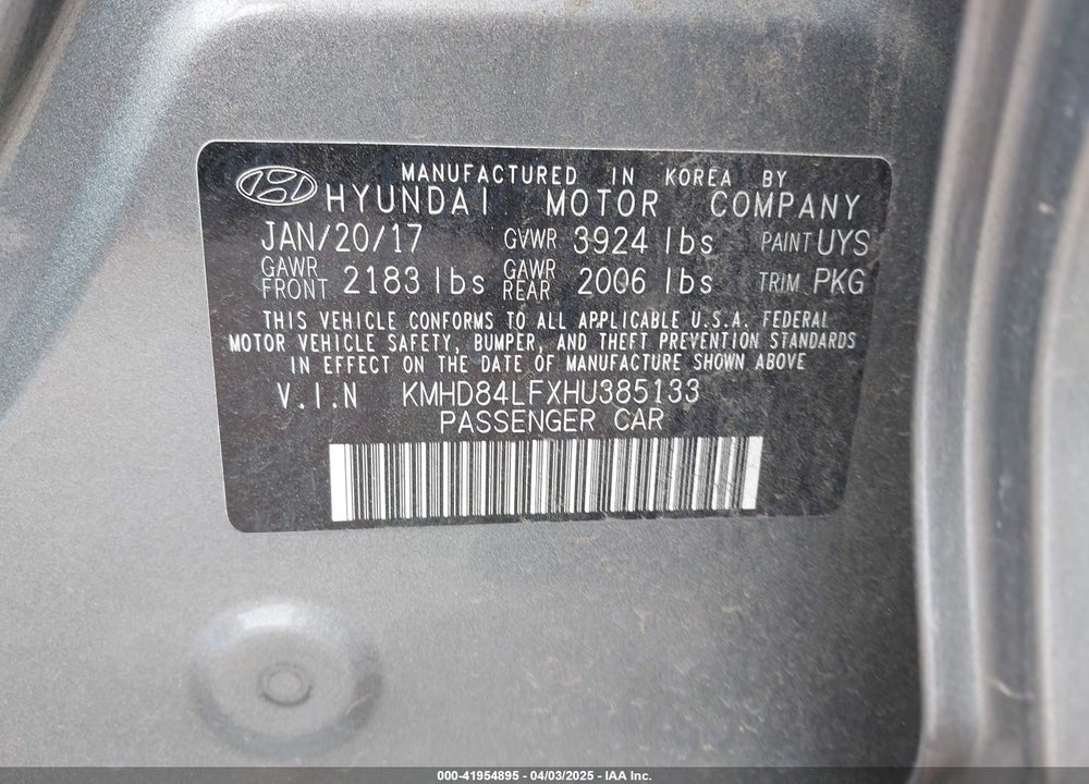 2017 HYUNDAI ELANTRA VIN: KMHD84LFXHU385133
