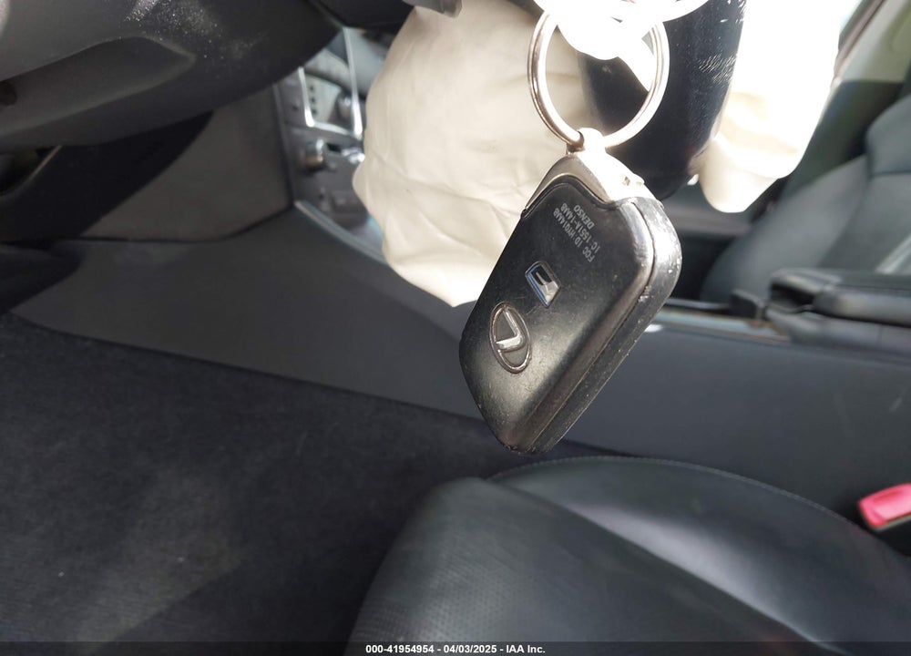 2010 LEXUS IS250 VIN: JTHBF5C24A5107296