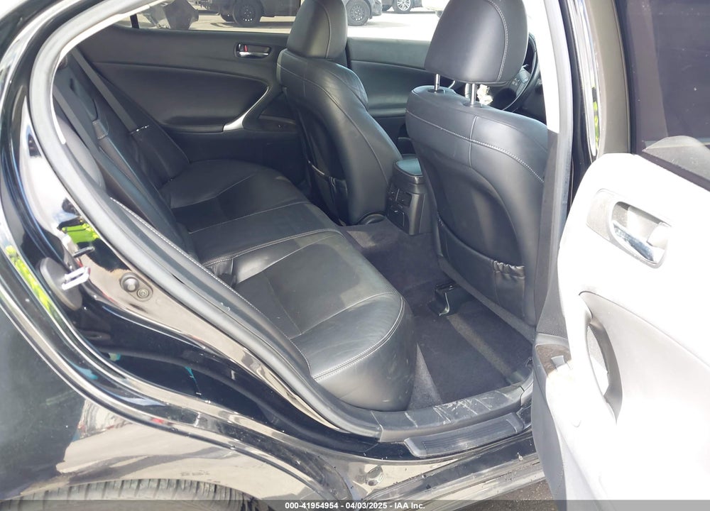 2010 LEXUS IS250 VIN: JTHBF5C24A5107296