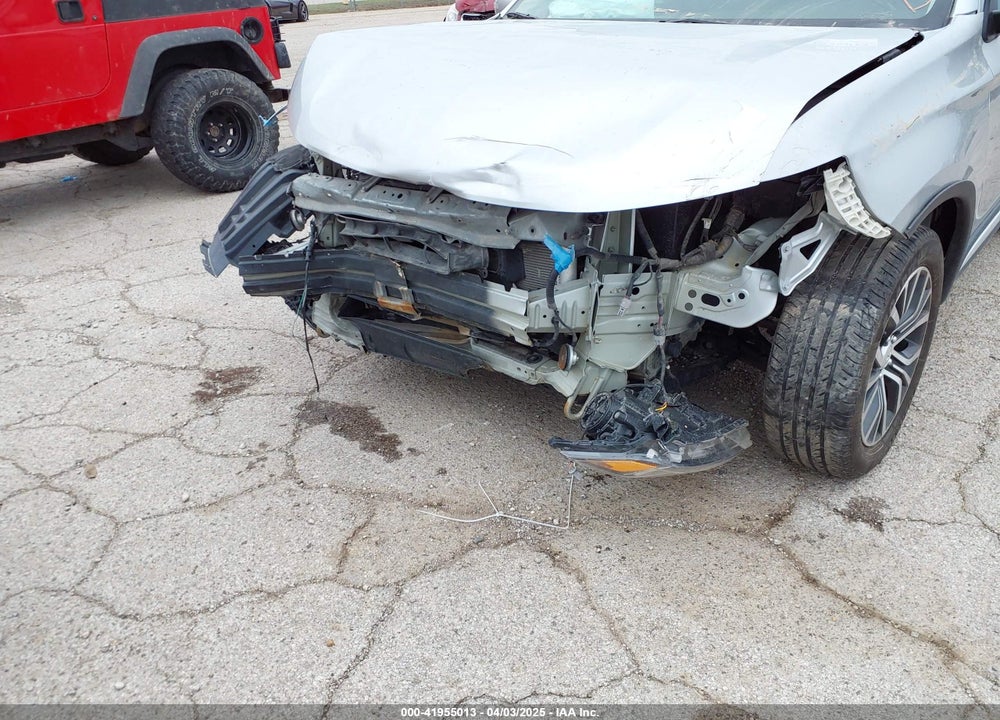 2018 MITSUBISHI OUTLANDER LE/SE/SEL VIN: JA4AD3A35JZ055117