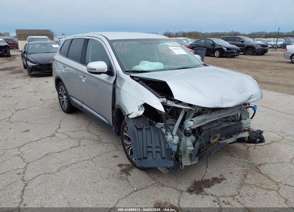 2018 MITSUBISHI OUTLANDER LE/SE/SEL VIN: JA4AD3A35JZ055117