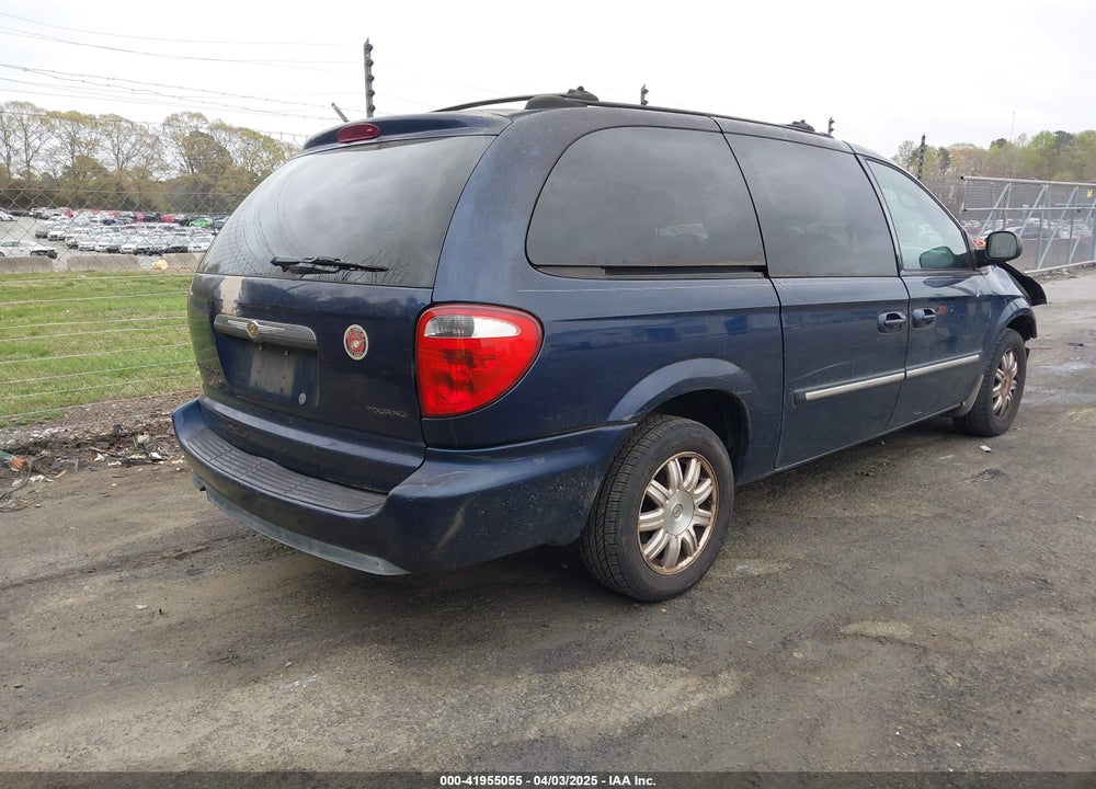 2005 CHRYSLER TOWN & COUNTRY TOURING VIN: 2C4GP54L45R456415