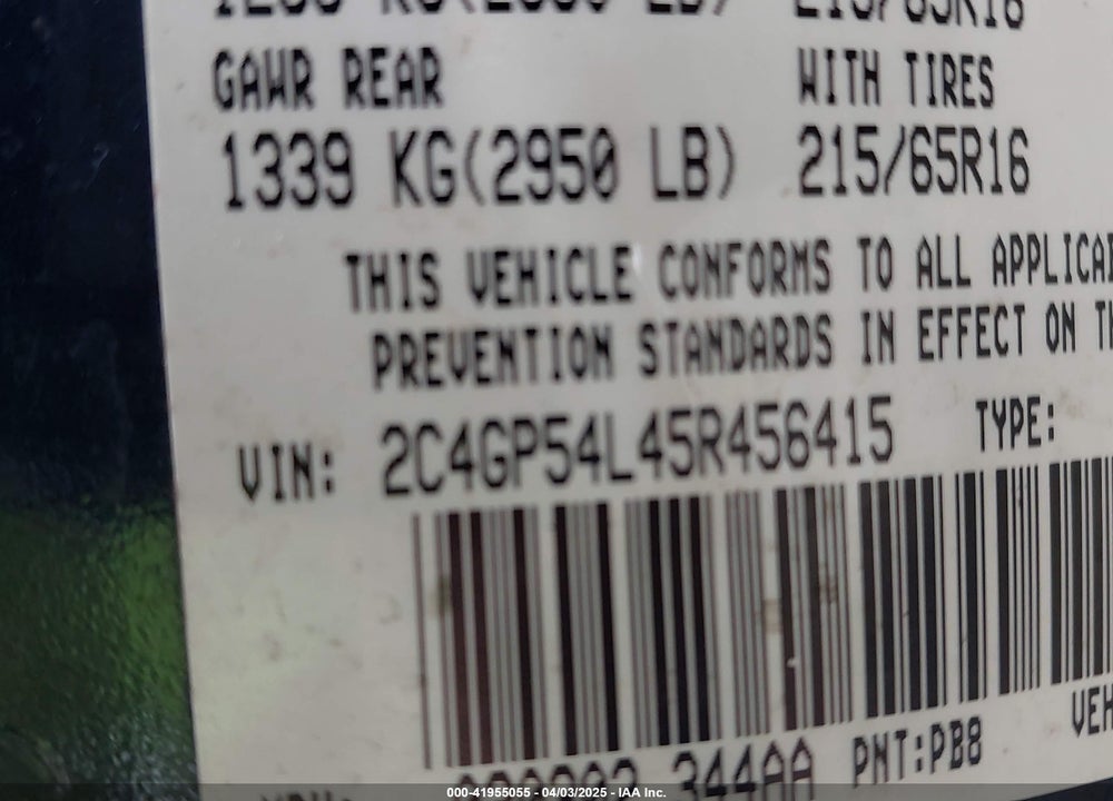 2005 CHRYSLER TOWN & COUNTRY TOURING VIN: 2C4GP54L45R456415