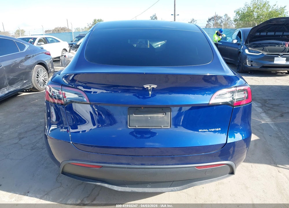 2023 TESLA MODEL Y AWD/LONG RANGE DUAL MOTOR ALL-WHEEL DRIVE VIN: 7SAYGAEE1PF617933