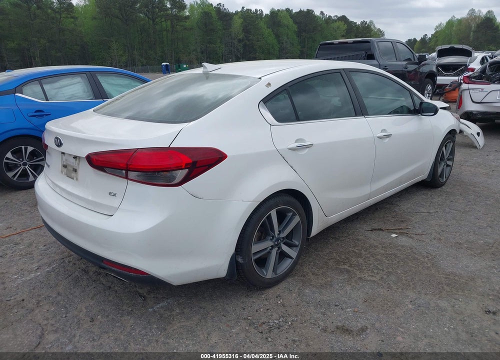 2017 KIA FORTE EX VIN: 3KPFN4A87HE004640