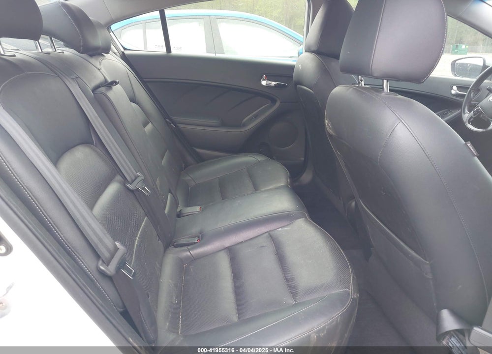 2017 KIA FORTE EX VIN: 3KPFN4A87HE004640
