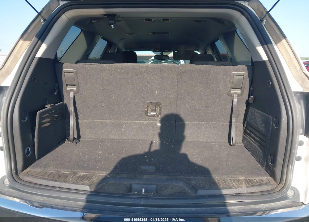 2010 GMC ACADIA VIN: 1GKLRKED1AJ192992