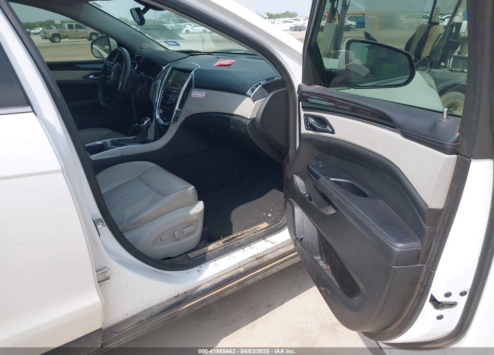 2013 CADILLAC SRX VIN: 3GYFNDE30DS648288