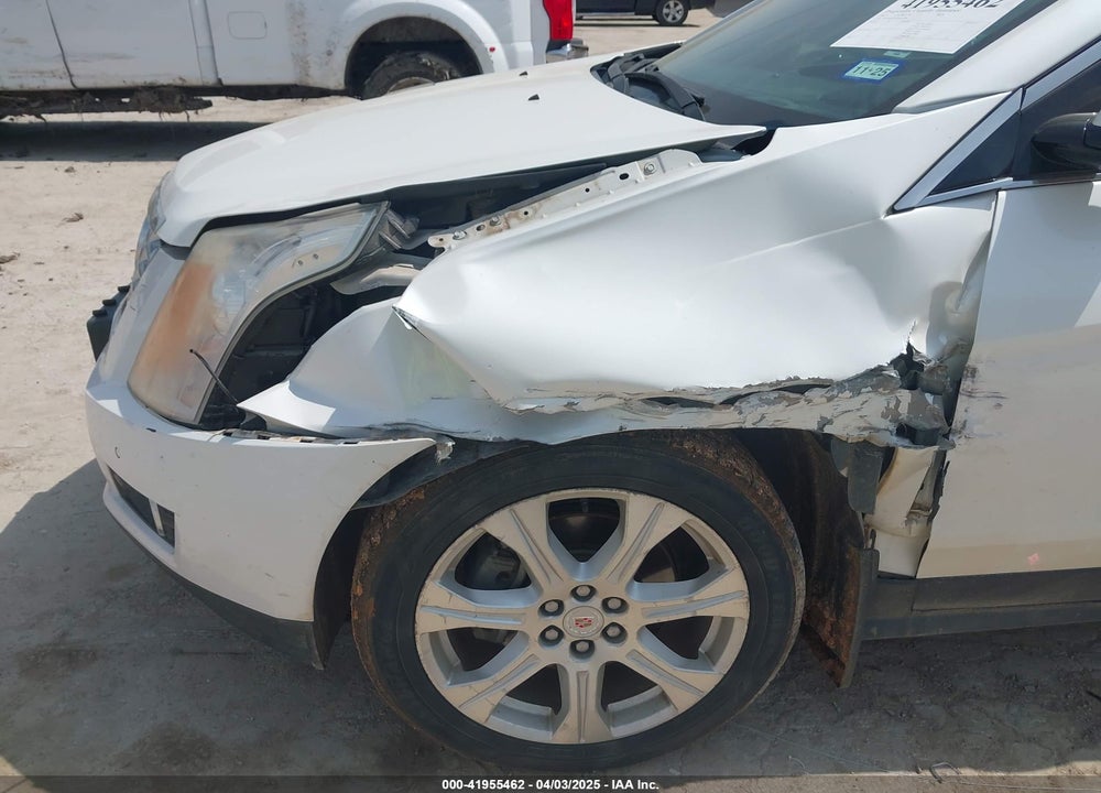 2013 CADILLAC SRX VIN: 3GYFNDE30DS648288