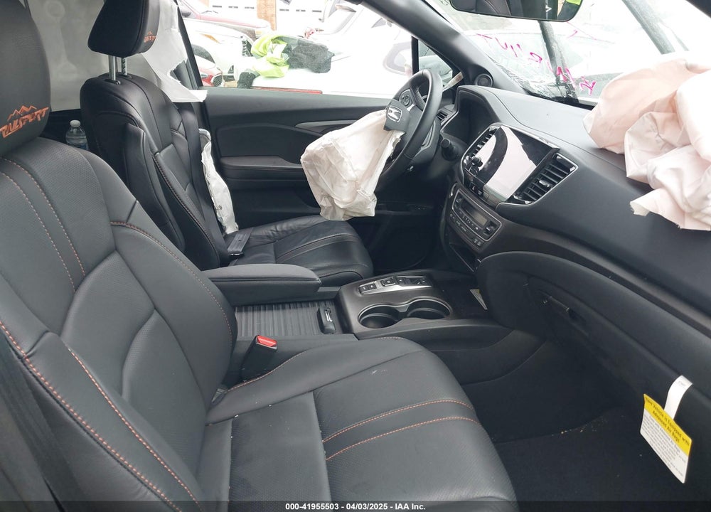 2023 HONDA PASSPORT VIN: 5FNYF8H66PB032309