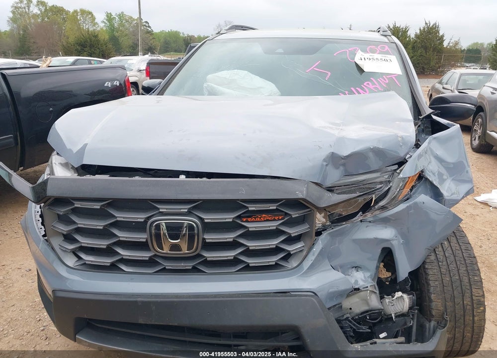 2023 HONDA PASSPORT VIN: 5FNYF8H66PB032309
