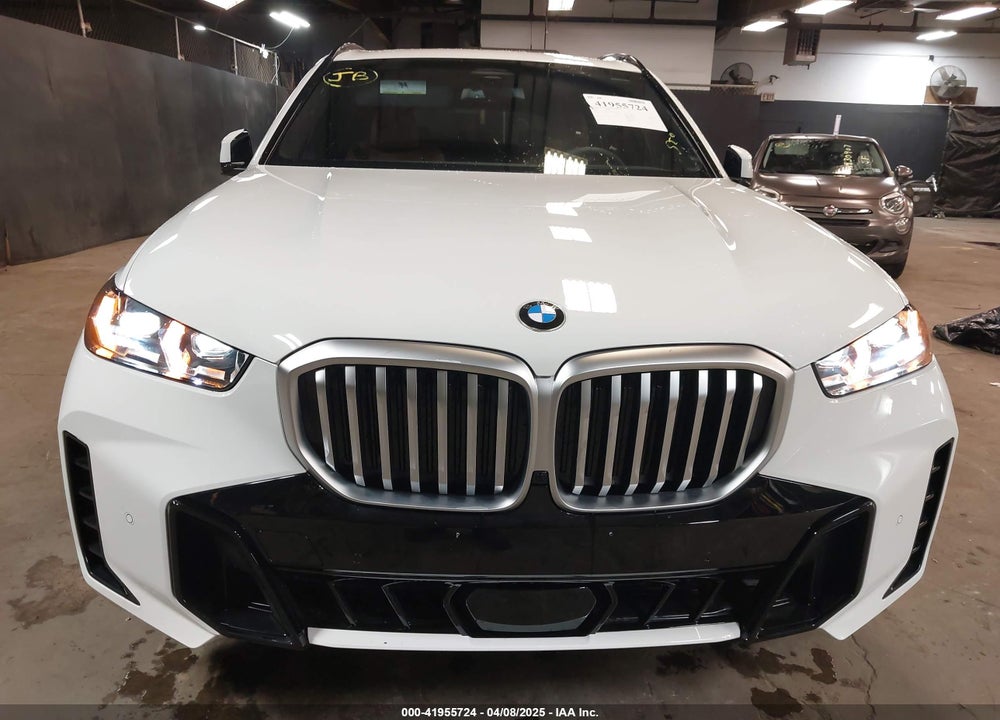2025 BMW X5 VIN: 5UX23EU08S9Y67859