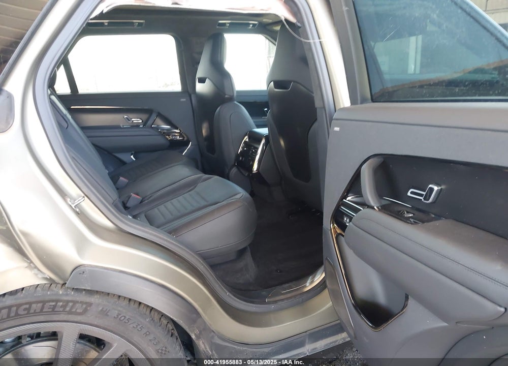 2024 LAND ROVER RANGE ROVER SPORT SV EDITION ONE CARBON BRONZE VIN: SAL109F9XRA196124