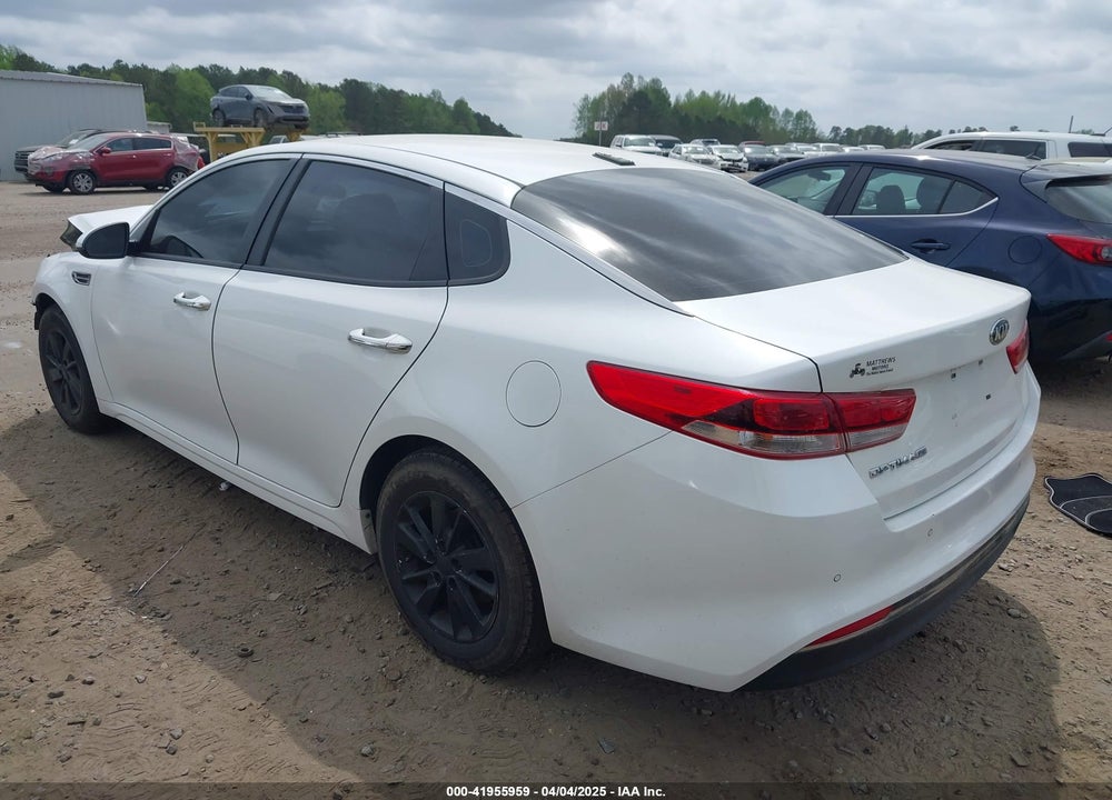 2018 KIA OPTIMA VIN: KNAGT4L37J5206064