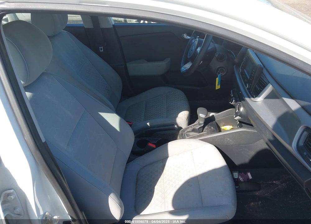 2018 KIA RIO VIN: 3KPA24AB0JE071861