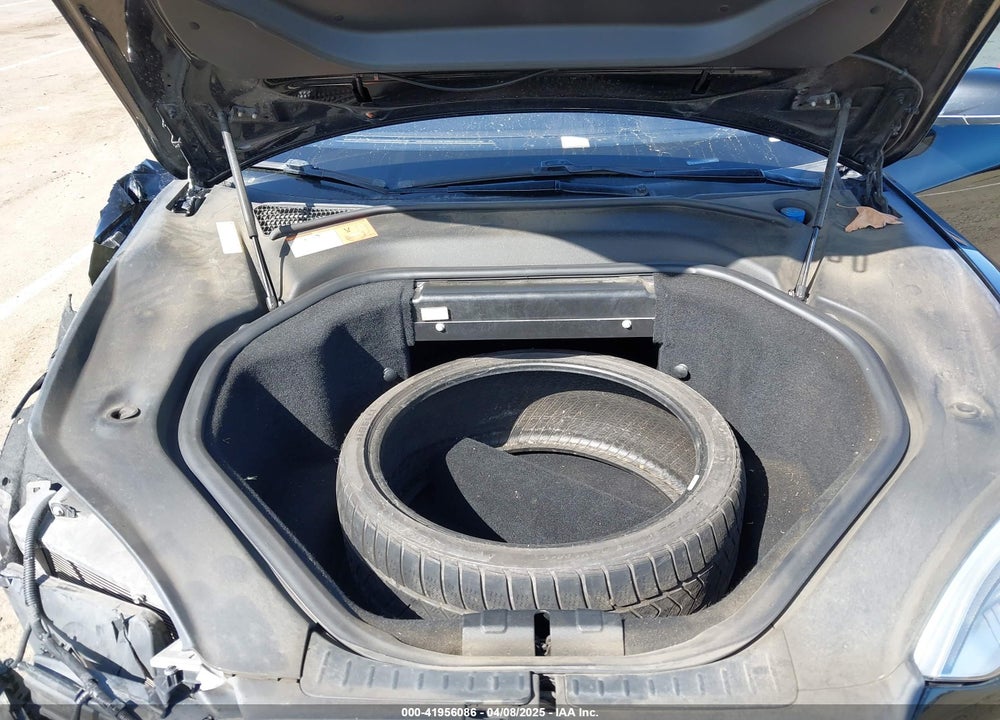 2014 TESLA MODEL S VIN: 5YJSA1H11EFP48077