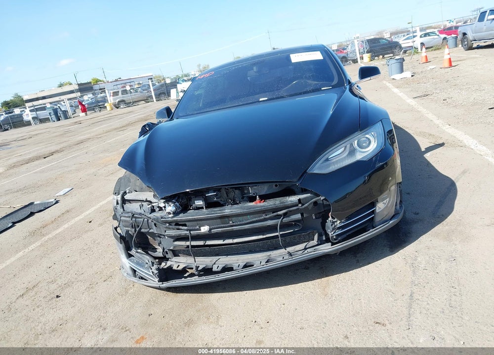 2014 TESLA MODEL S VIN: 5YJSA1H11EFP48077