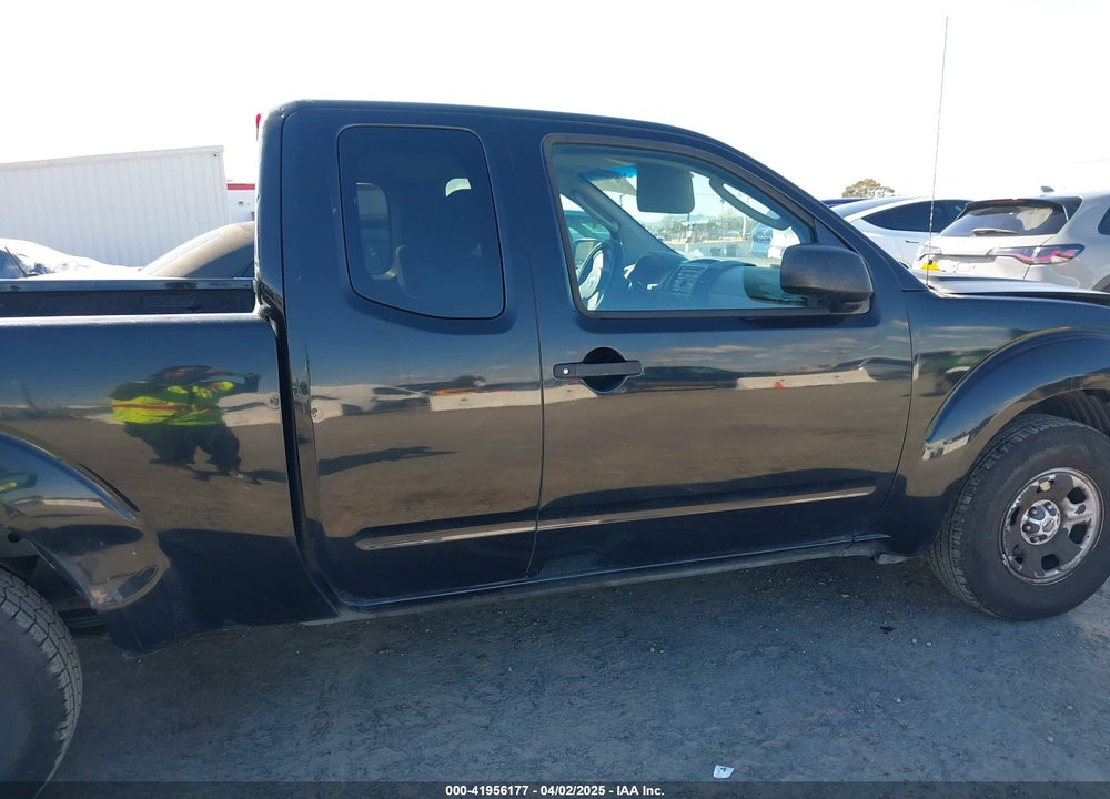 2011 NISSAN FRONTIER S VIN: 1N6BD0CT8BC410756