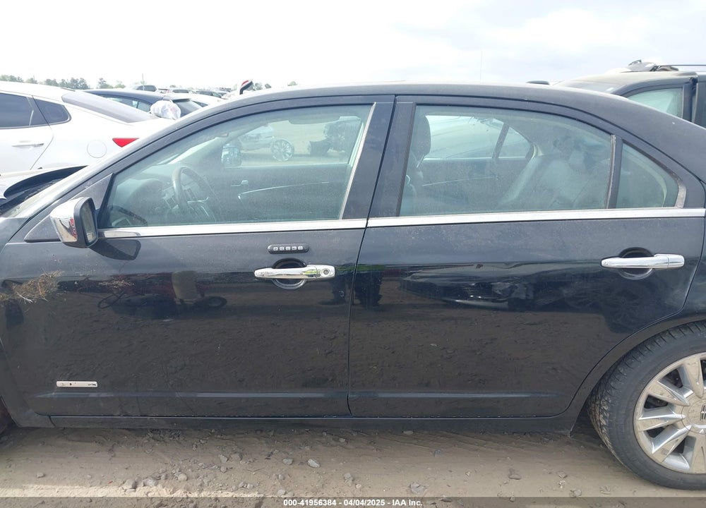 2012 LINCOLN MKZ HYBRID VIN: 3LNDL2L30CR802154