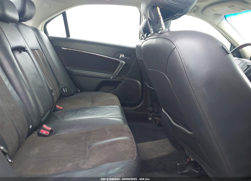 2012 LINCOLN MKZ HYBRID VIN: 3LNDL2L30CR802154