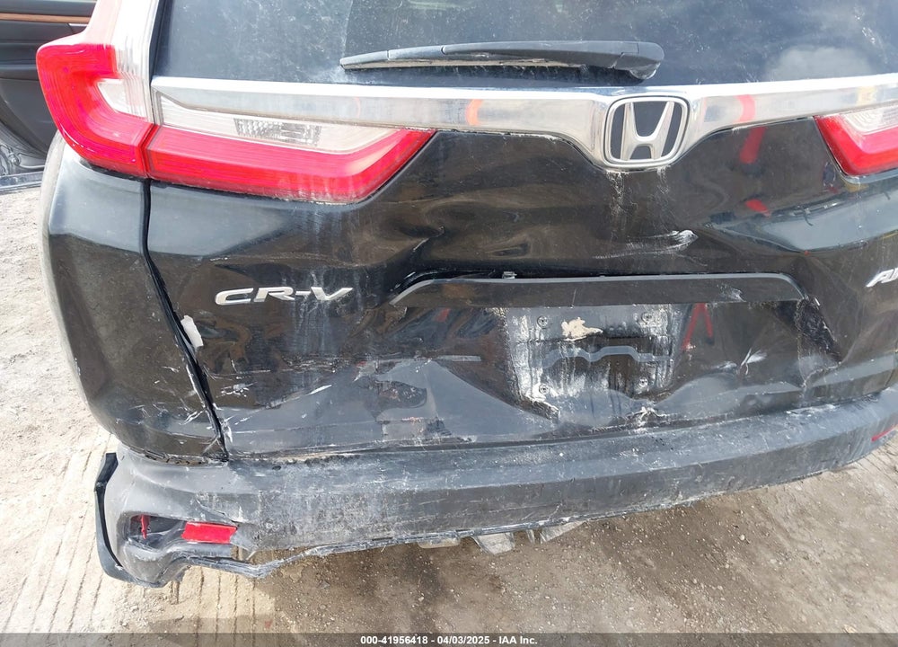 2017 HONDA CR-V VIN: 2HKRW2H84HH642957