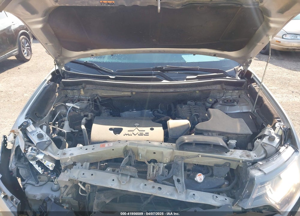 2019 MITSUBISHI OUTLANDER SE VIN: JA4AD3A3XKZ033759