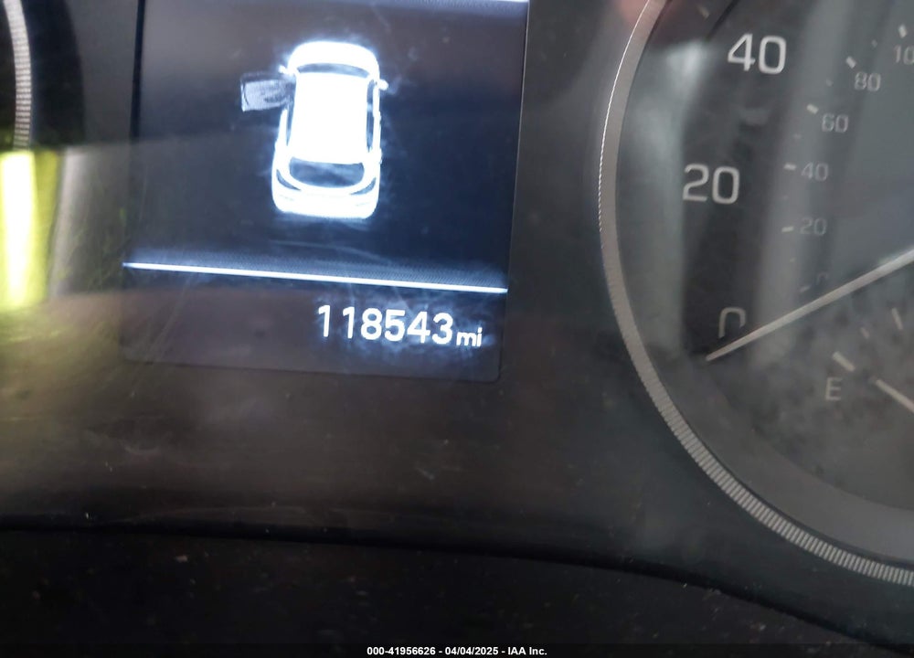 2019 HYUNDAI TUCSON VIN: KM8J23A47KU924668
