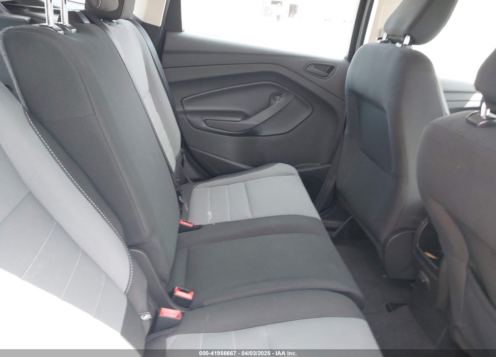 2019 FORD ESCAPE VIN: 1FMCU0F76KUB32127