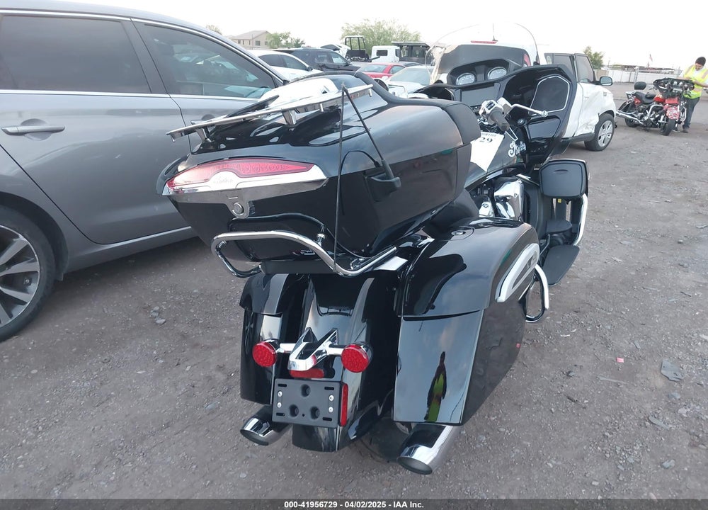 2023 INDIAN MOTORCYCLE CO. PURSUIT LIMITED WITH PREMIUM PACKAGE VIN: 56KLDHRR5P3416971