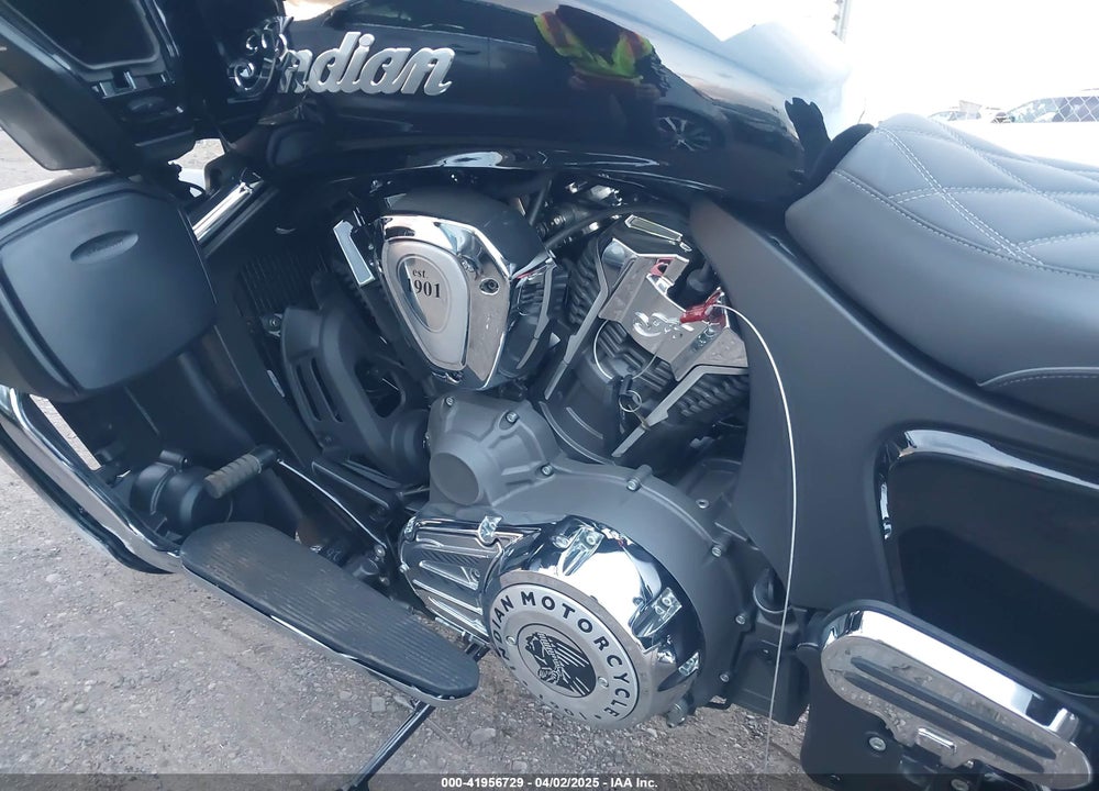 2023 INDIAN MOTORCYCLE CO. PURSUIT LIMITED WITH PREMIUM PACKAGE VIN: 56KLDHRR5P3416971