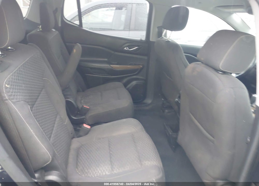 2017 GMC ACADIA VIN: 1GKKNSLS5HZ276222