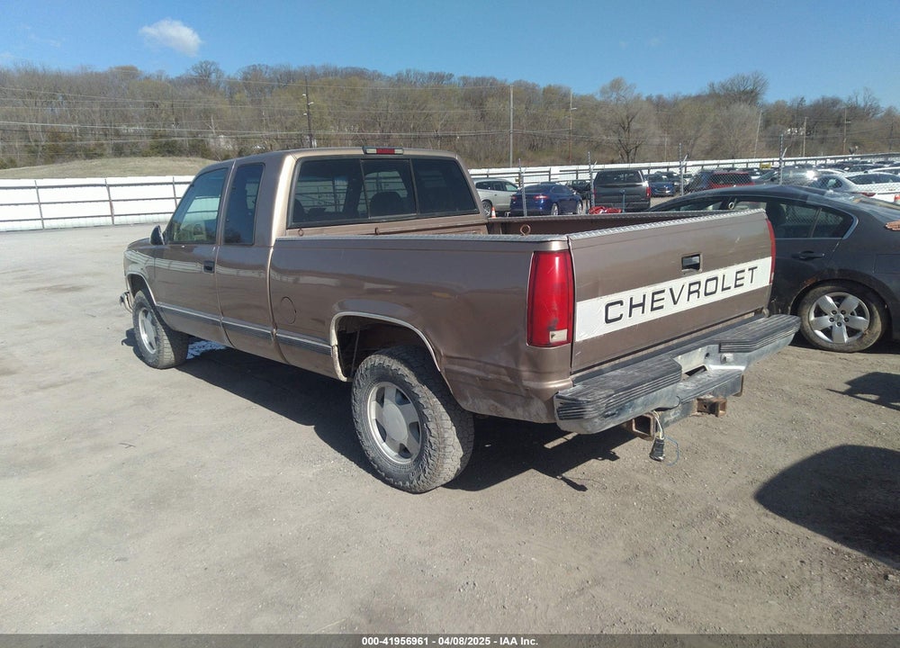 1997 CHEVROLET K1500 FLEETSIDE VIN: 2GCEK19R9V1221647