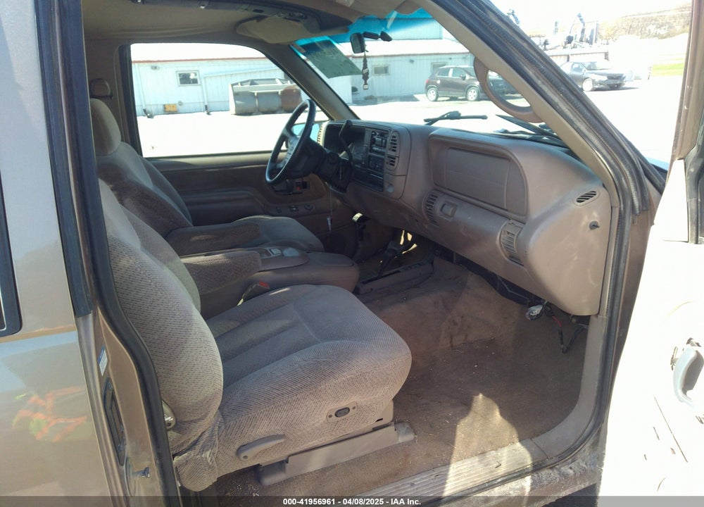 1997 CHEVROLET K1500 FLEETSIDE VIN: 2GCEK19R9V1221647