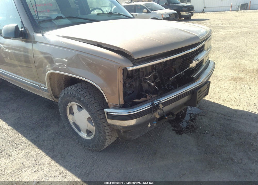 1997 CHEVROLET K1500 FLEETSIDE VIN: 2GCEK19R9V1221647